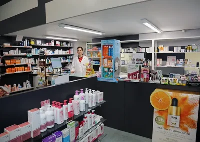 Farmacia M. Colom – A. Pérez